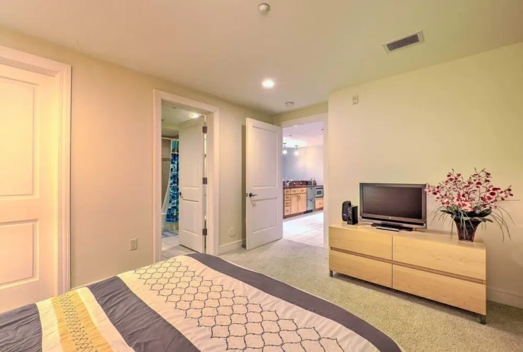 2 Bedrooms Apartment with balcony