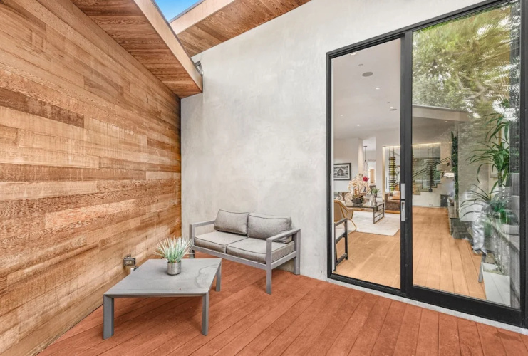 Beverly Glen Hillside Haven