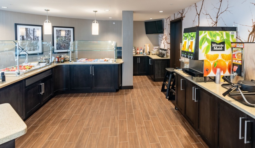 Staybridge Suites Saskatoon - University photo 37