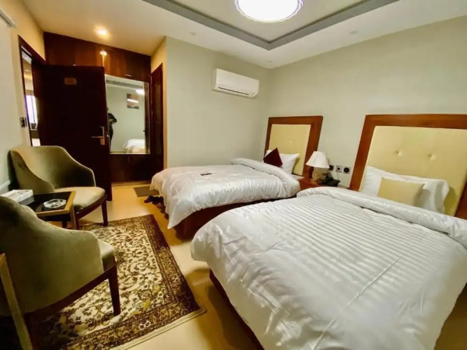 Grand luxury Hotel