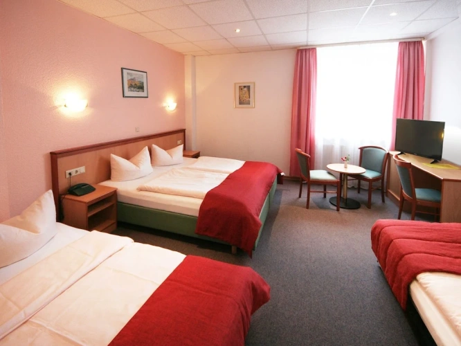 Standard Quadruple room