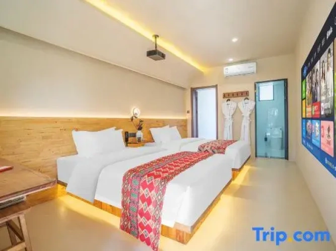 Deluxe Twin room