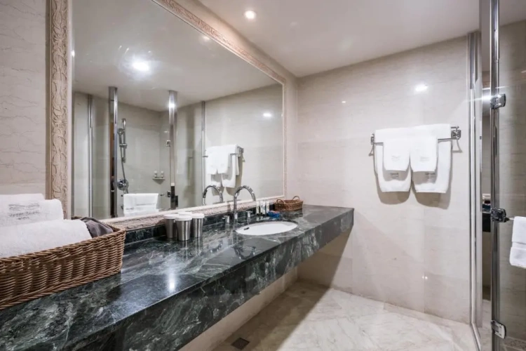 Standard Quadruple room with mountain view