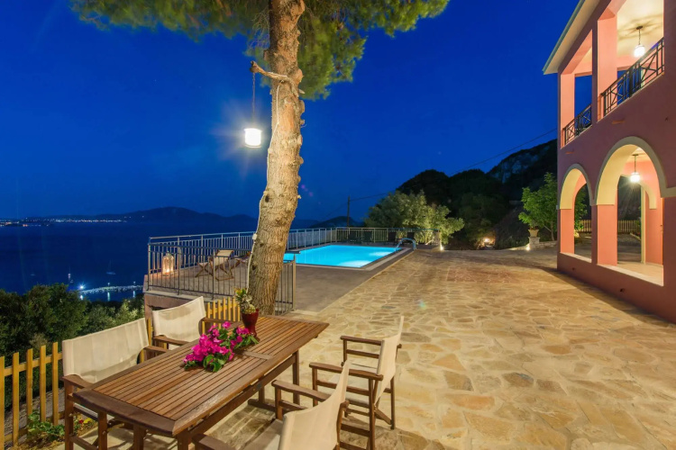 Villa Eora