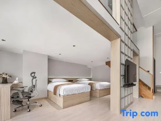 Deluxe Family room