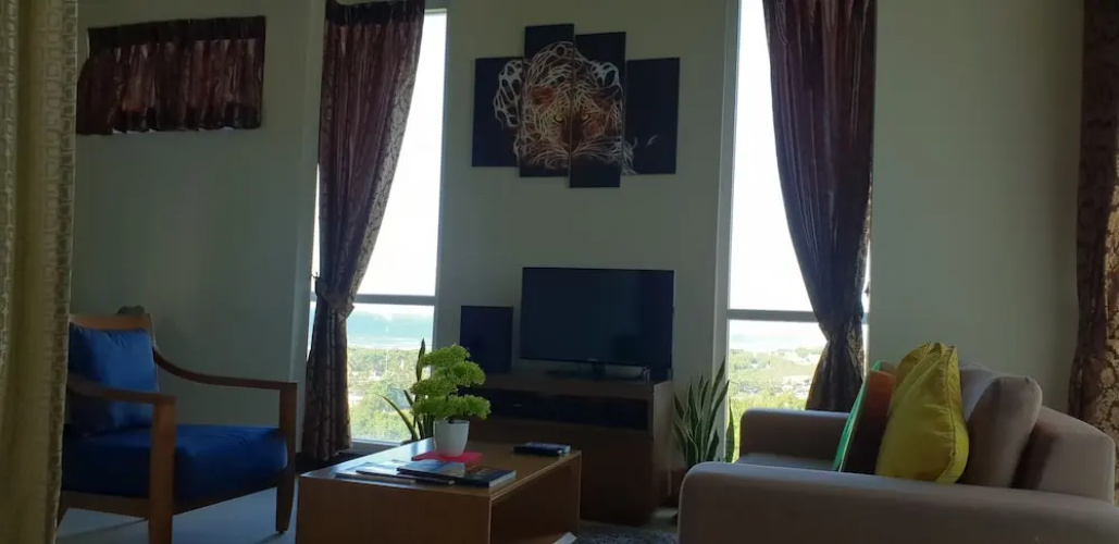 Mactan Newtown with Ocean View