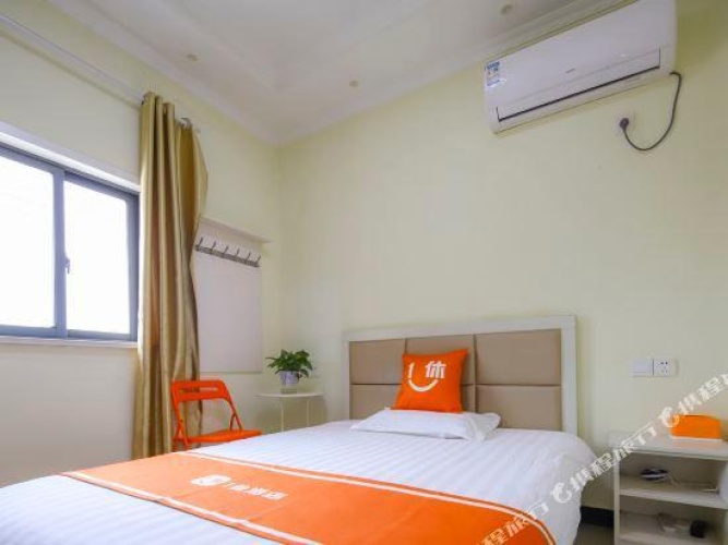Deluxe Quadruple Suite