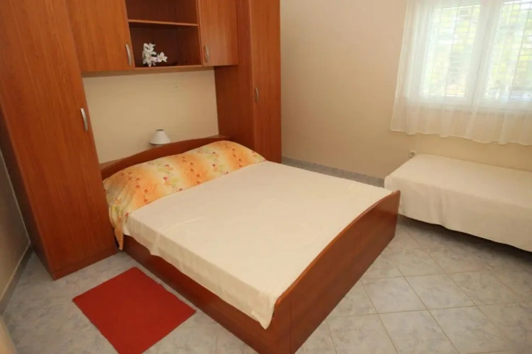 1 Bedroom Apartment with balcony and with sea view