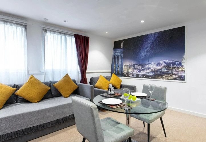 Stewart by Heeton Concept