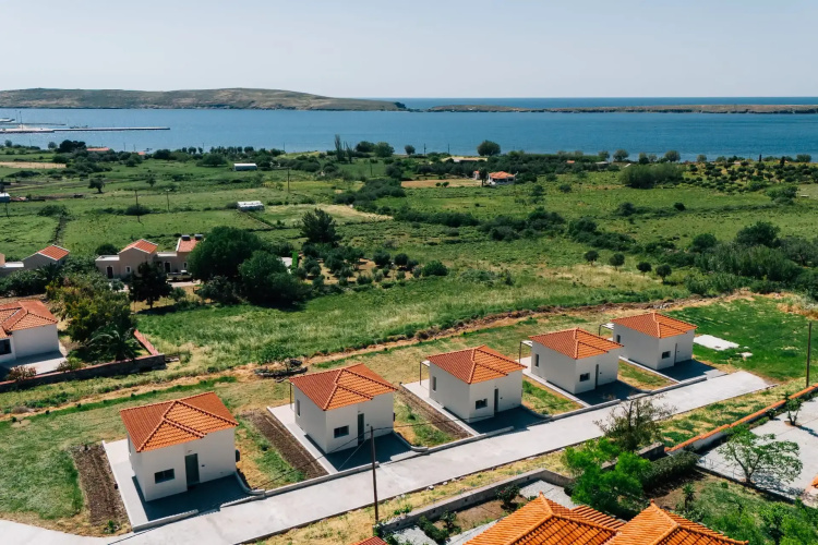 Apolithon Premium Houses