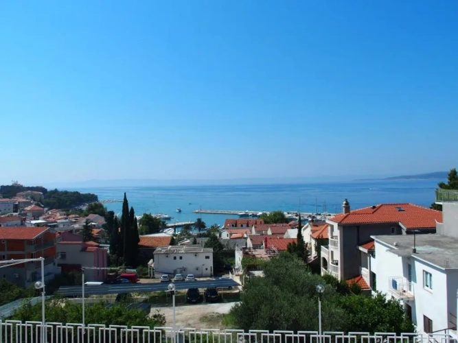 1 Bedroom Apartment with balcony
