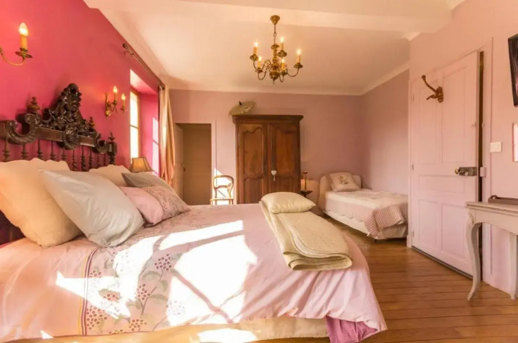 La Maison Bleue