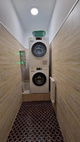 Alpinum Hostel