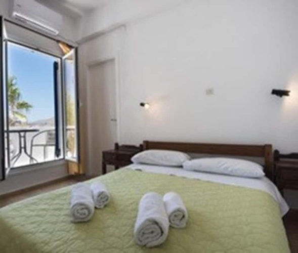 Katerina Rooms - Paros