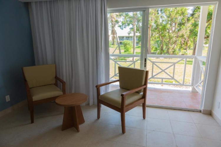 Viva Fortuna Beach by Wyndham, A Trademark All Inclusive photo 9