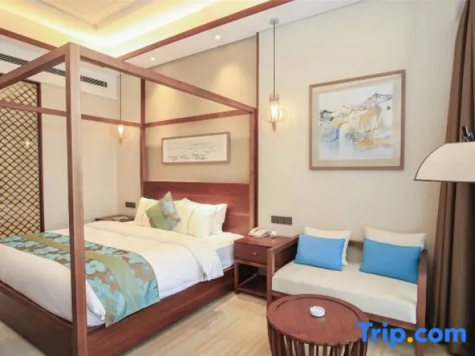 Standard Double room with view