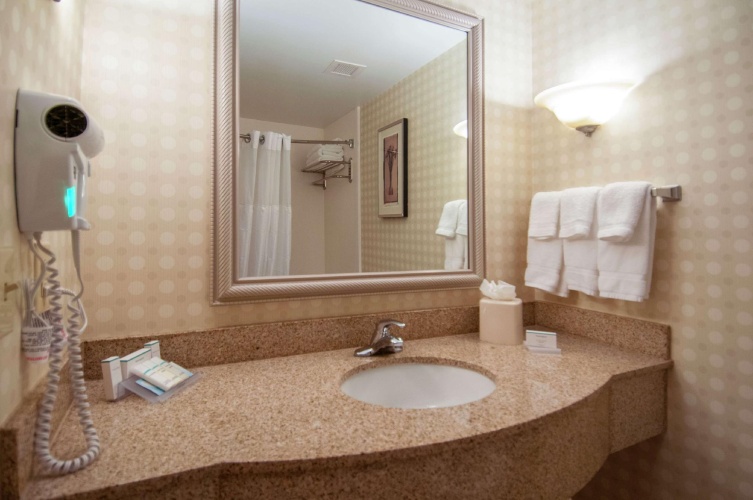 1 Bedroom Quadruple Suite