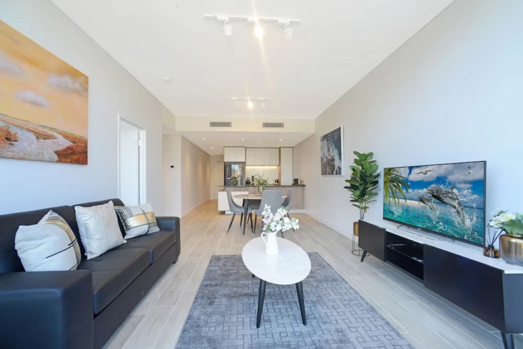 Luxury Terrace a Peaceful Yet Convenient Location