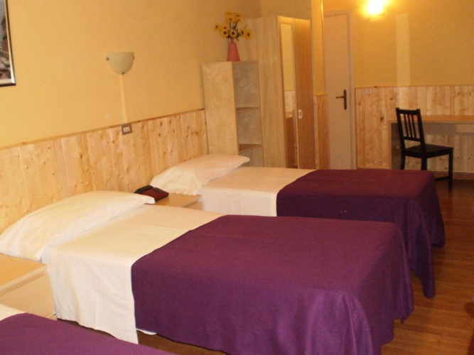 Standard Quadruple room