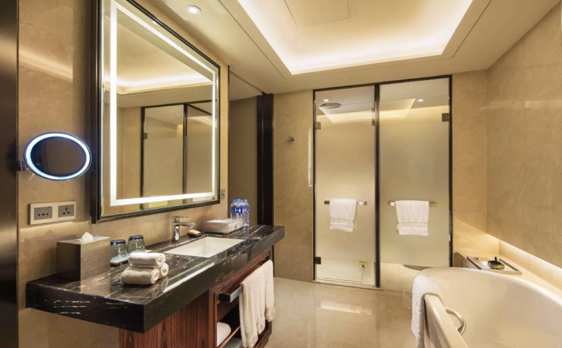 DoubleTree by Hilton Hotel Anshun