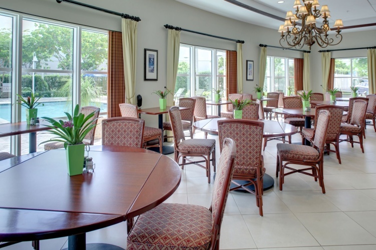 Holiday Inn Express & Suites Miami-Kendall photo 9