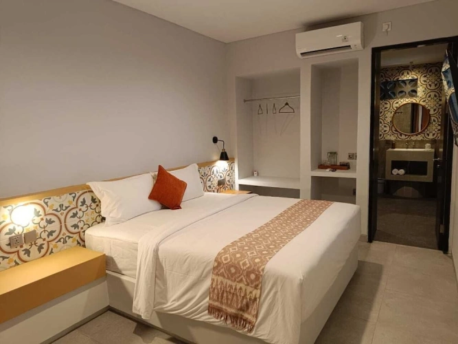 Deluxe Suite