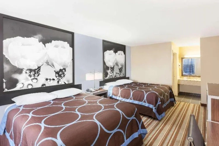 Deluxe Quadruple room
