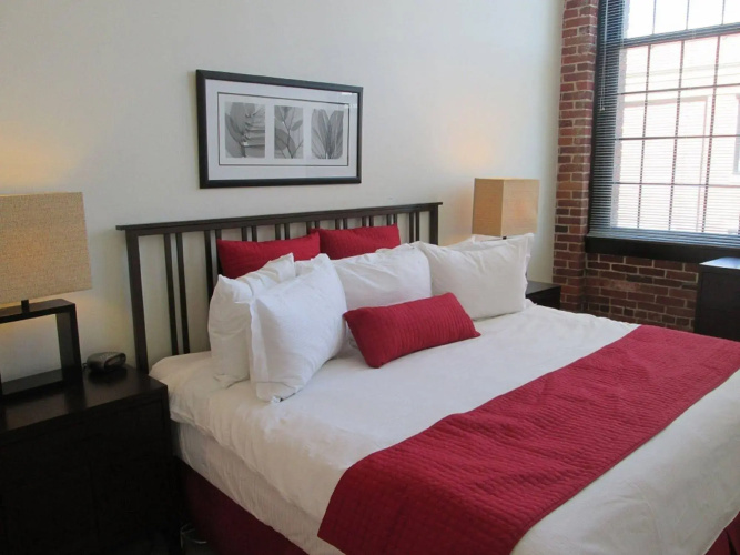Global Luxury Suites at the Mill