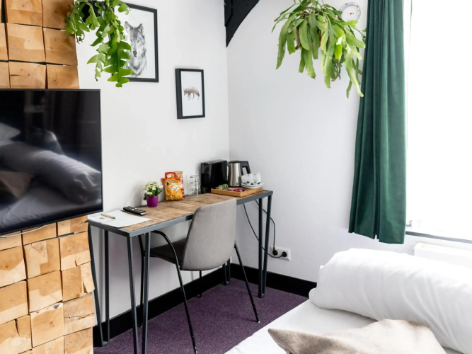 Wolf Hotel