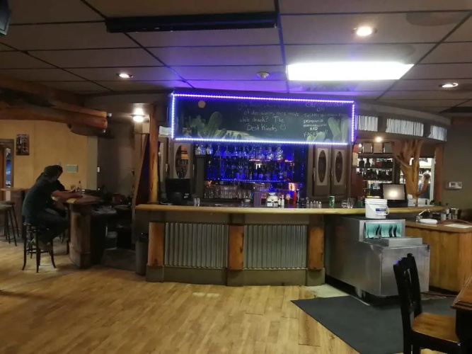 Motel 6 Merritt BC
