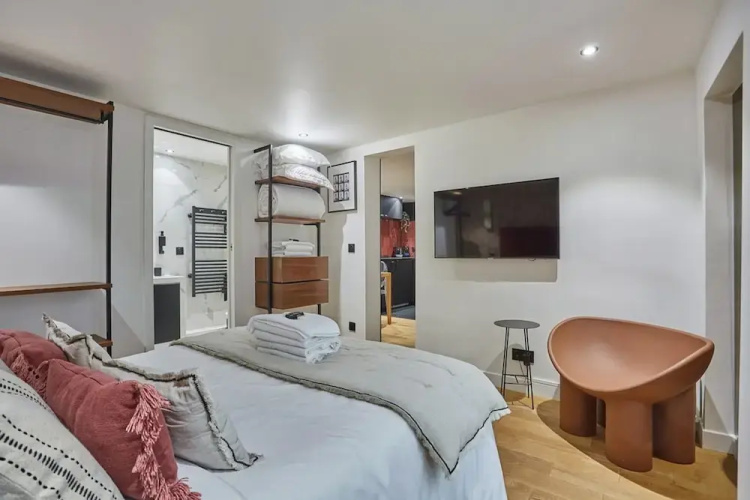 Charming Apartment Faubourg St Honore Madeleine