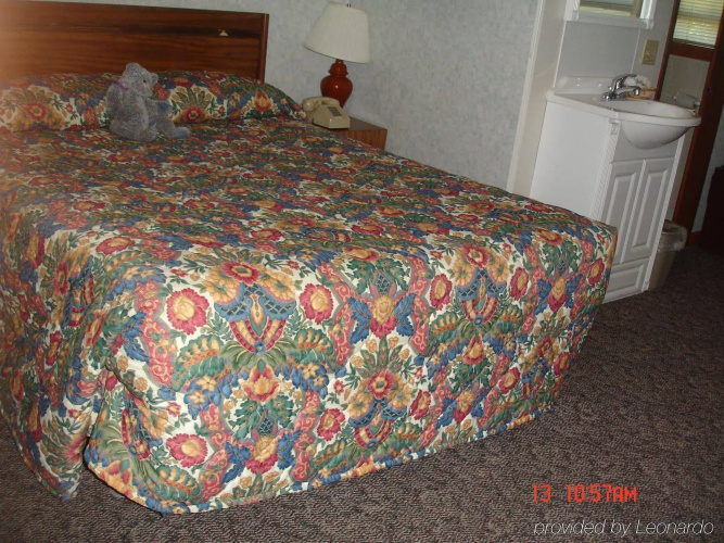 Stonybrook Motel & Lodge