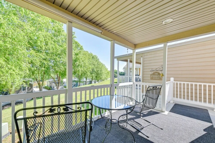 2 Bedrooms Cottage