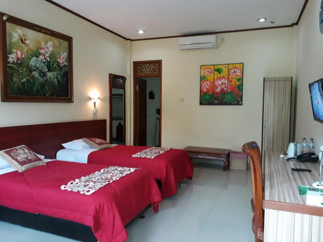 Taman Teratai Hotel