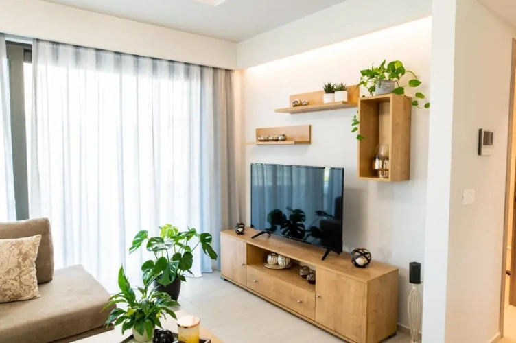 3 Bedrooms Apartment