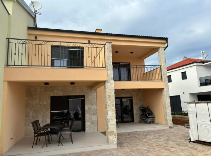 Holiday Homes Basilica