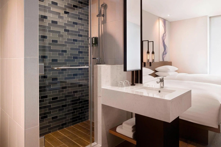 Premier Twin room