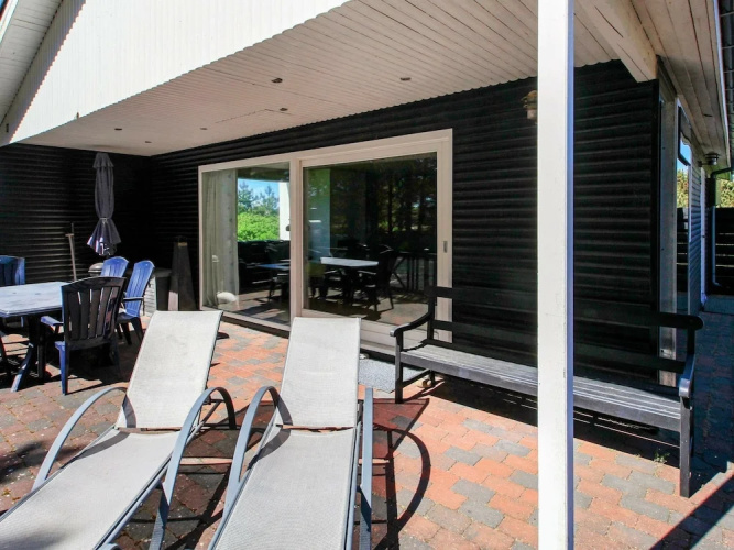 Alluring Holiday Home in Vestervig With Whirlpool