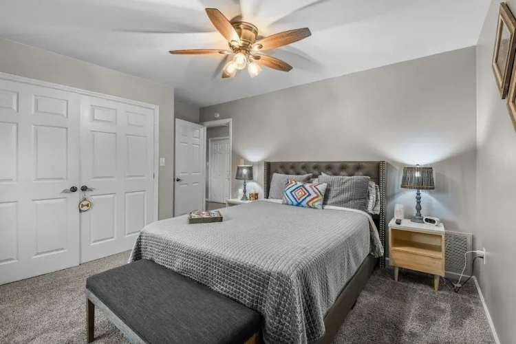 2 Bedrooms Cottage