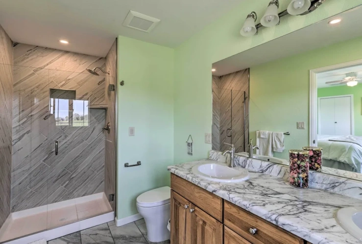 2 Bedrooms Cottage