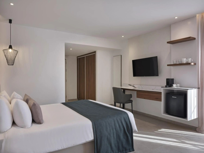 Panas Holiday Village