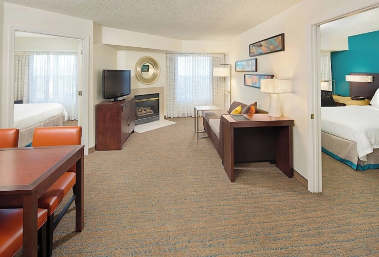 1 Bedroom Suite