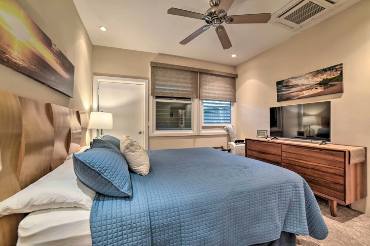 2 Bedrooms Apartment