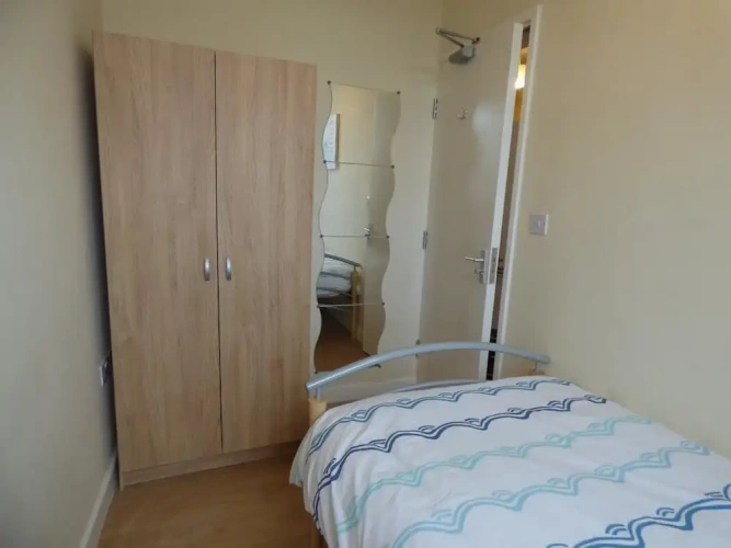 3 Bedrooms Comfort Cottage
