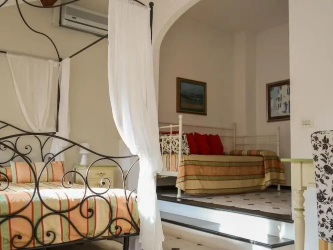 Standard Triple room with balcony