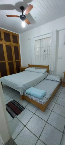 CASA COM PISCINA no CENTRO