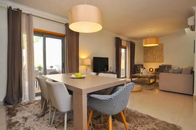 Branqueira Mar by OCvillas