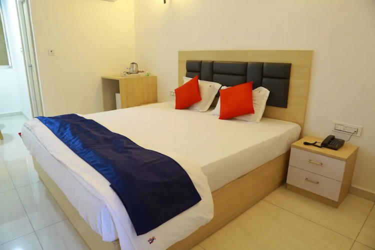 The Balcony Suites