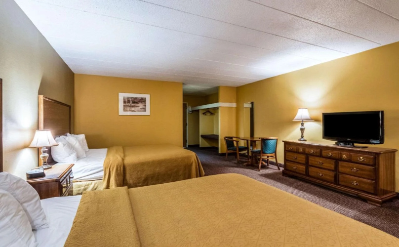 Quaint Inn & Suites