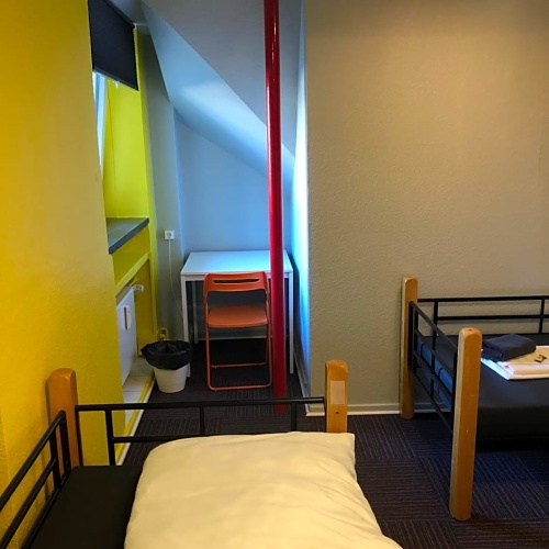 Economy Quadruple room